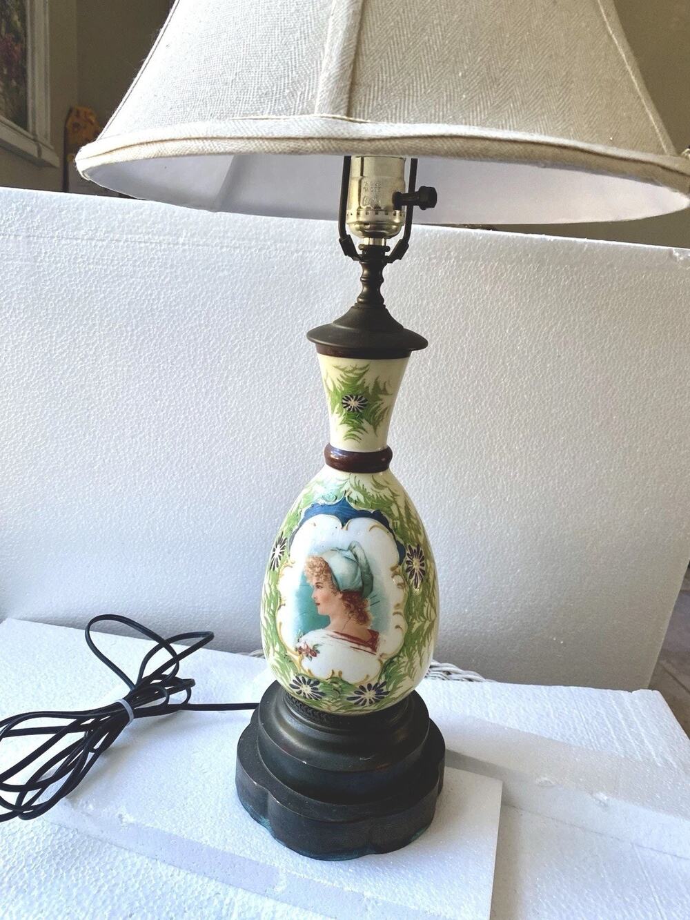 ANTIQUE HAND PAINTED LAMP Victorian Era portrait on an opaline glass body Bristo